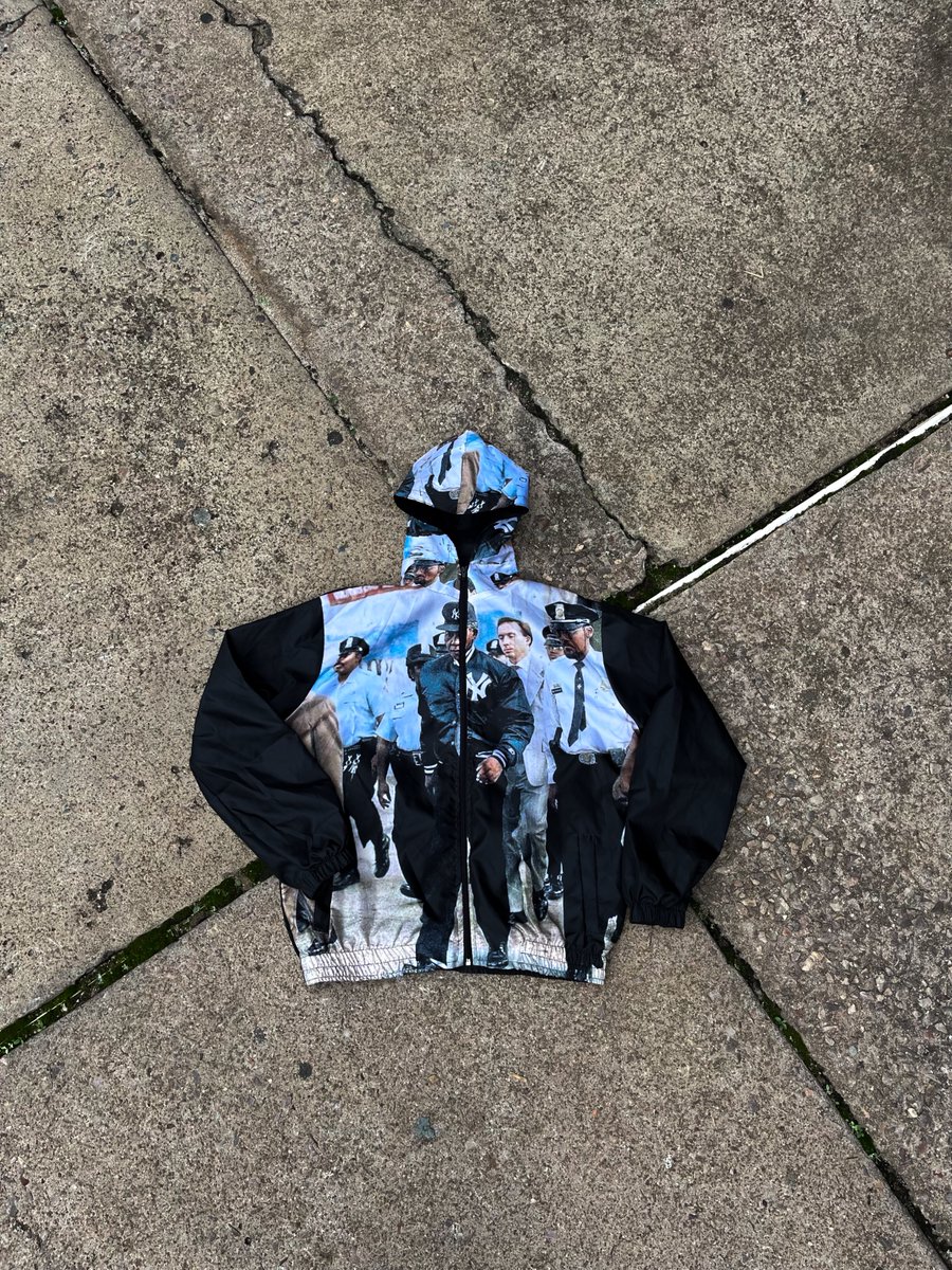 MR.SINOMERY tweet media