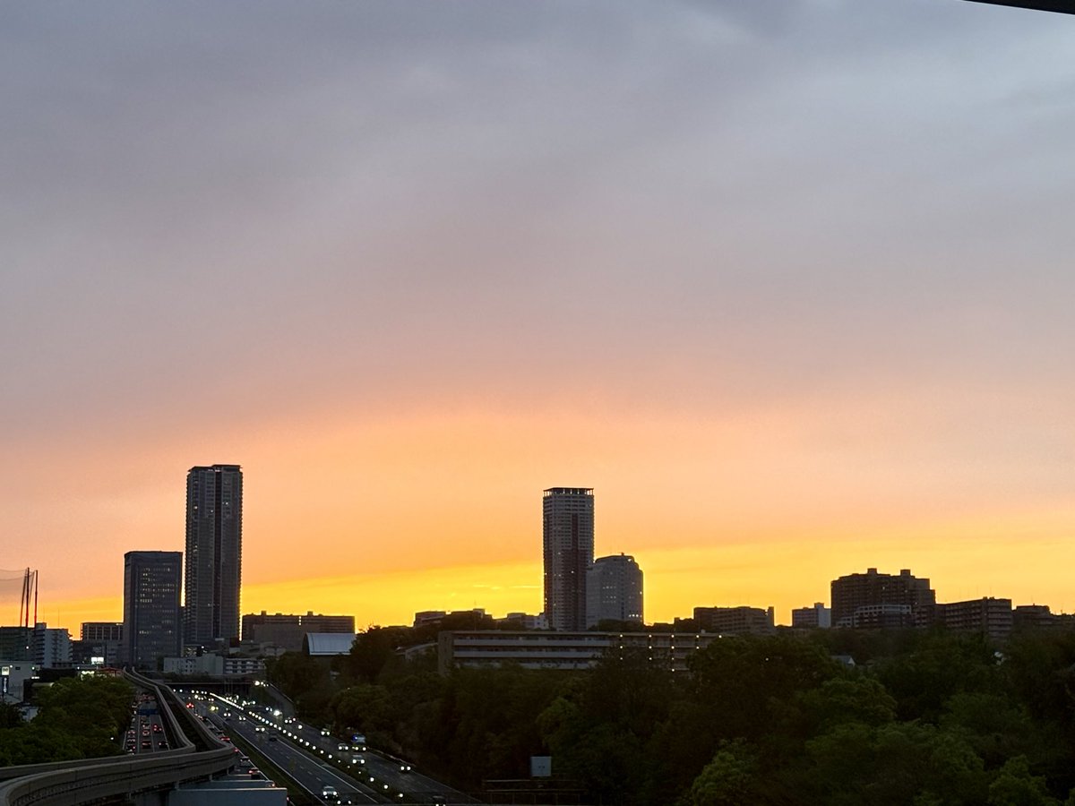 やーつりん tweet media