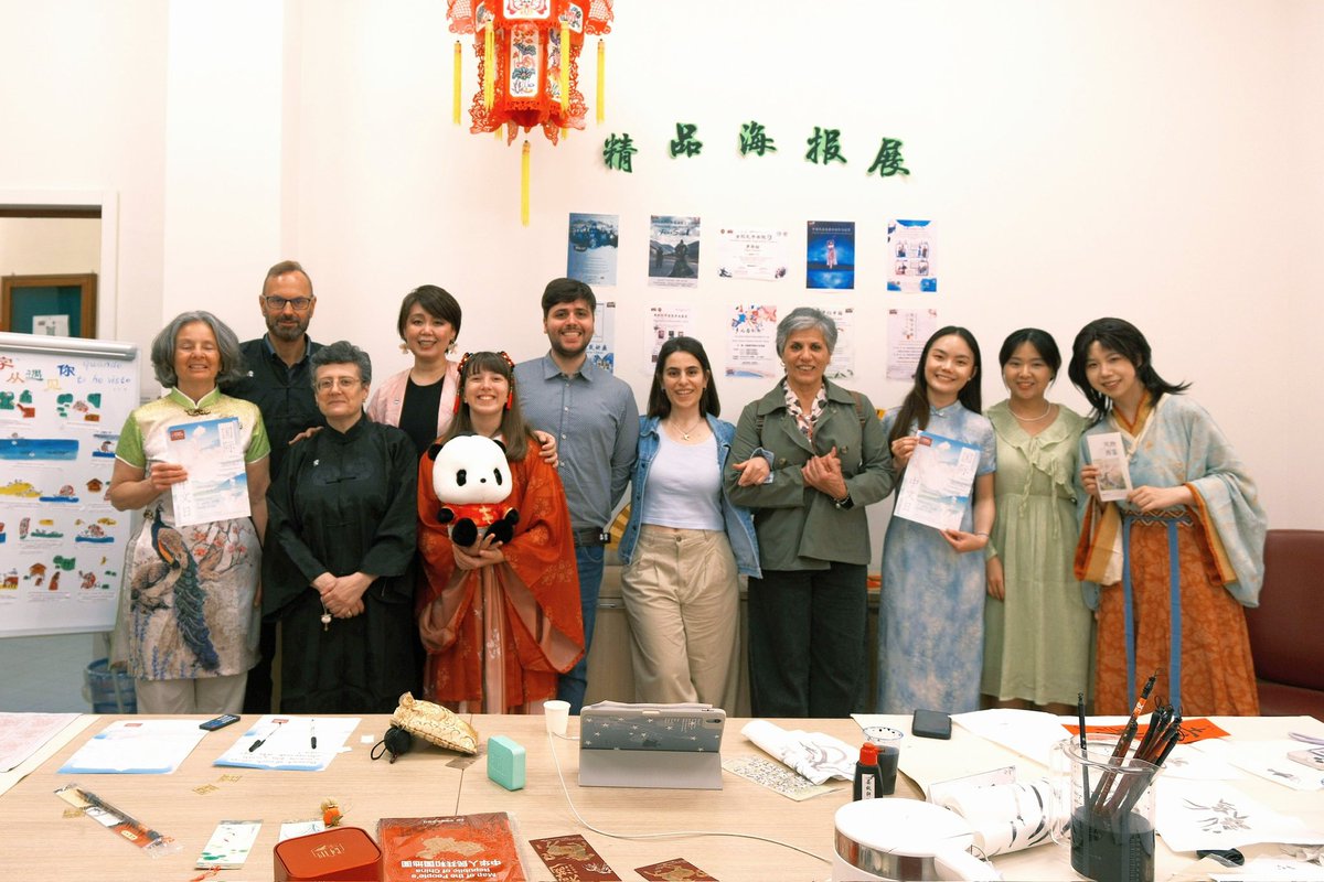 bfsu_official's tweet photo. During the 2026 #InternationalChineseLanguageDay, Confucius Institutes partnered with #BFSU hosted vibrant events, building bridges of mutual understanding through the beauty of Chinese. 

#ChineseSparkingColorfulDreams
#国际中文日
@CLECOfficial https://t.co/cfc5J9lpxD