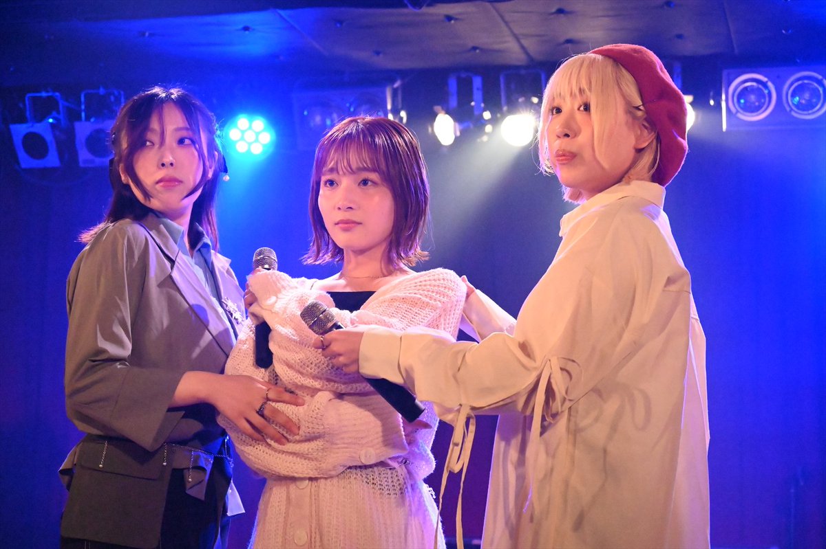 sasankthm's tweet photo. 2026.4.15 「GIRLS! GIRLS! RELATION! Vol.69」
（渋谷star lounge）
ティアディア／TEARDEER
蒼田聖樹さん
亀田彩香さん
真田彩香さん

#蒼田聖樹 #亀田彩香 #真田彩香 #ティアディア #TEARDEER #ボーカルユニット #歌い手 #vocal #starlounge #ライブ #Live https://t.co/u5LngIA8Vm