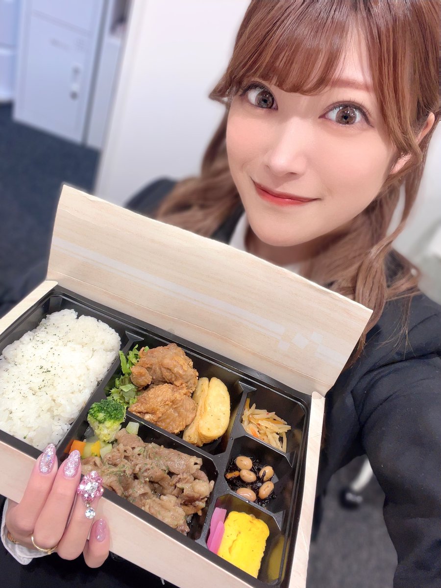 川上レイ tweet media