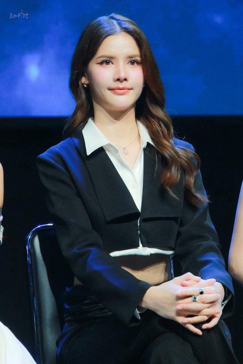 🍋‧⁺2METRE◞ ̑̑ 🌙🗝️ tweet media