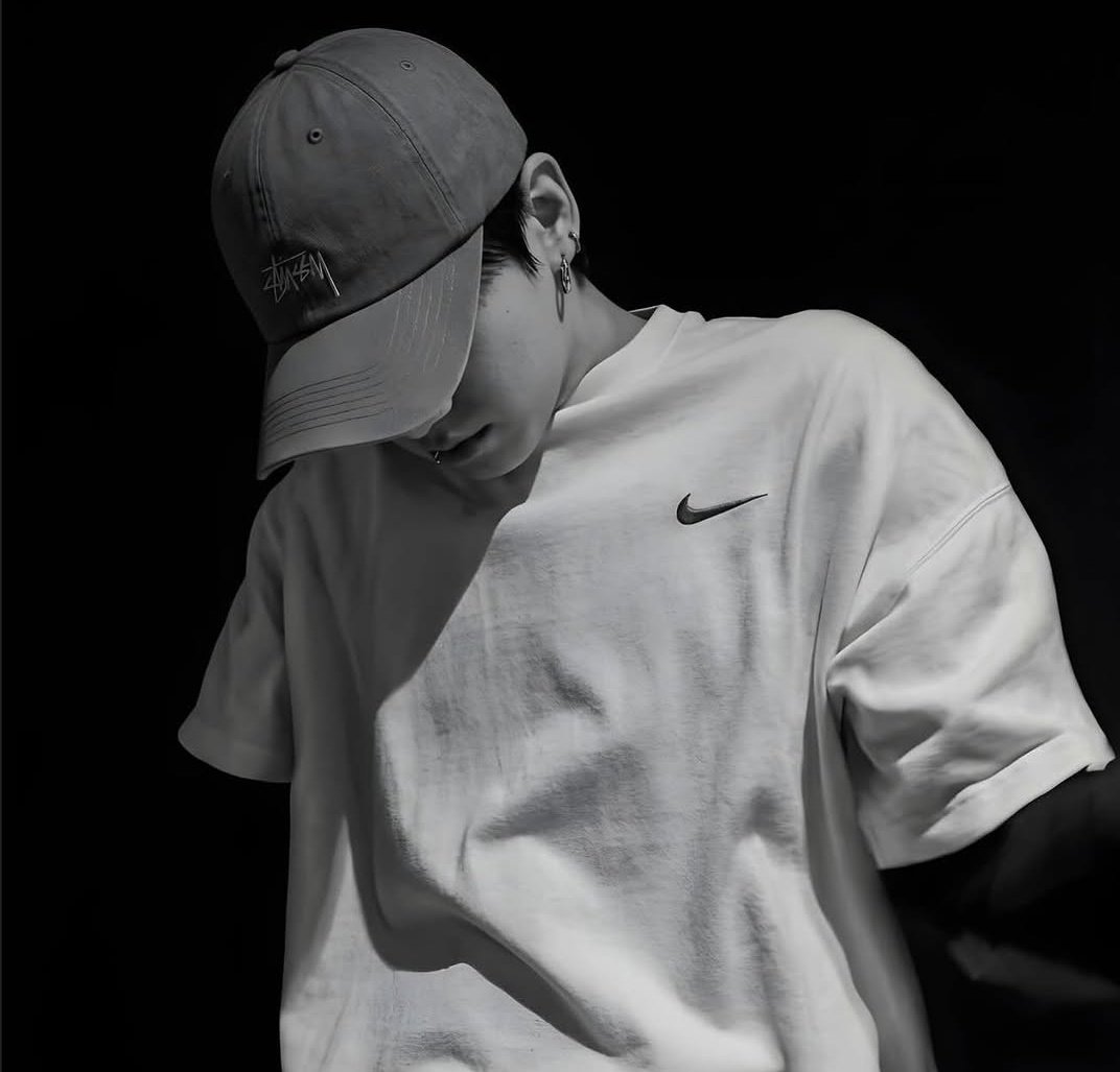 _mnijungkook__'s tweet photo. 사연없는사람없고
아품없는사람없다
고독도외로움도
아품도슬픔도
모두살아있기에
느낄수있는
감정들이��
그냥감사하자

#mnijungkook https://t.co/56acsbXAxN