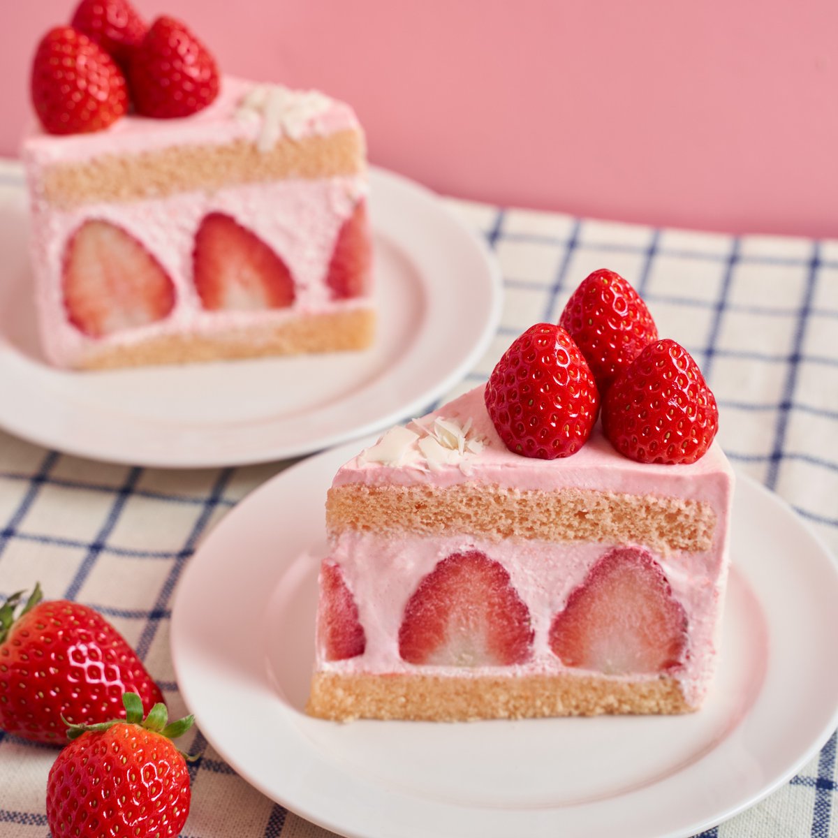 新宿店限定】いちごづくしのピンクショートケーキ🍓🍓🍓 春限定の
