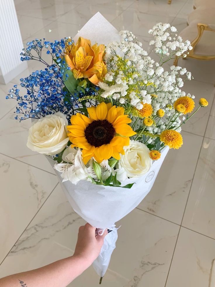 SUNFLOWER 🌻 tweet media