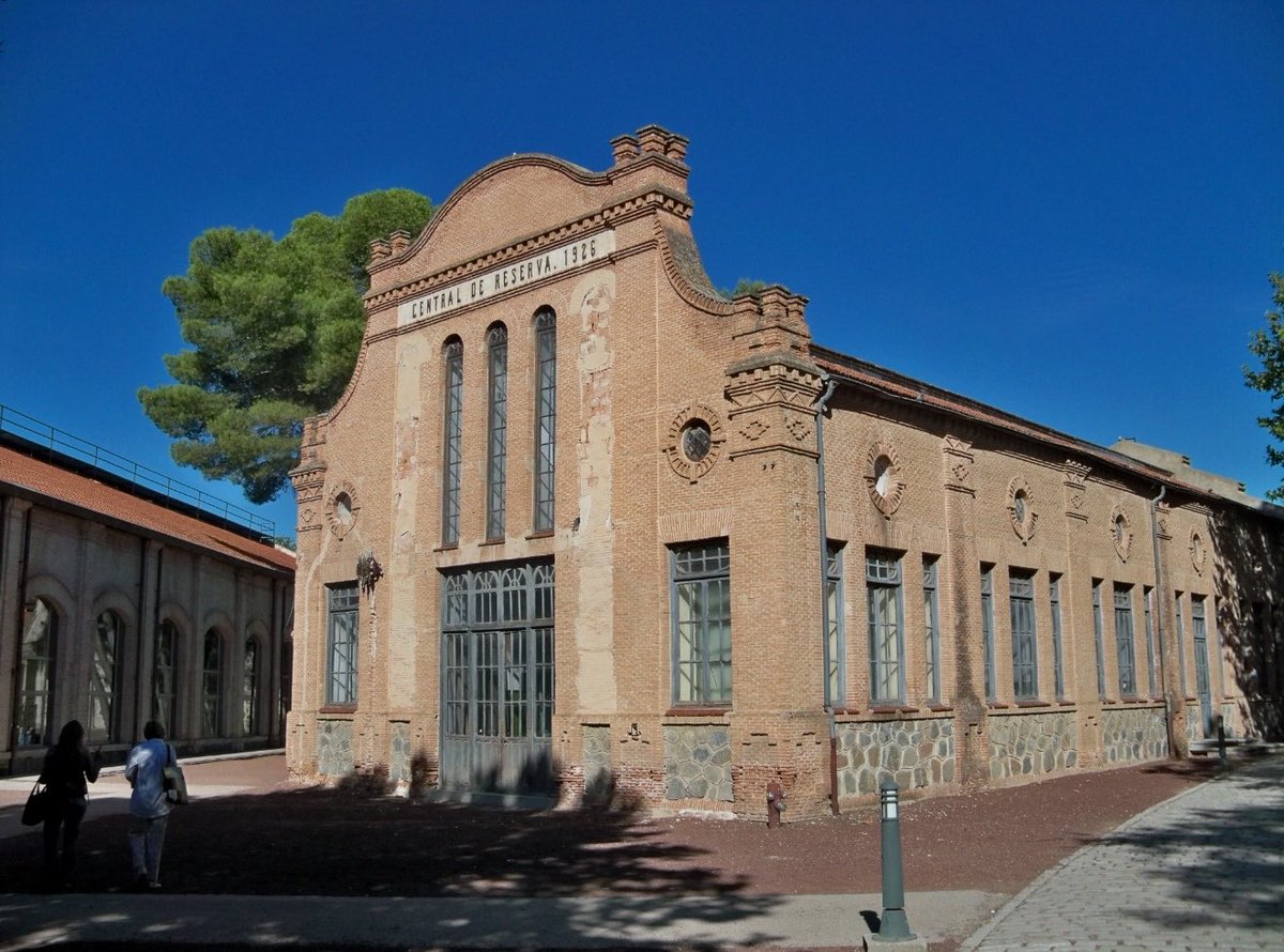 VProyeccionUCLM's tweet photo. 🏛️📣 Abierta la beca de colaboración para la difusión de patrimonio de la UCLM en el Campus de Toledo.
Dirigida a estudiantes de 3º o 4º de Humanidades y Patrimonio en el campus de Toledo ✨️
⏰ Plazo: hasta el 25 de abril (23:00 h)
ℹ️ Info y bases en https://t.co/Q2SE7kOfLO https://t.co/r6RDxInnqQ