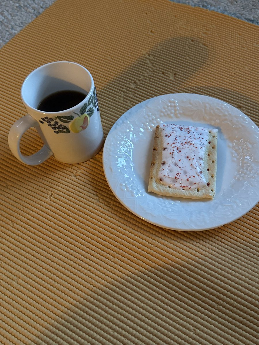 HeatherMaria123's tweet image. Wednesday April 22, 2026 💙
Saturn #earthday 
Shell Noodles boiled with frozen kale &amp;amp; greenbeans, white salt, black pepper, lemon salt and Aleppo  pepper.  Layered in a bowl with French Onion Soup, Mozzarella Cheese in the middle.
#AntioxidantWeek 
#WellnessWednesday 
Holistic