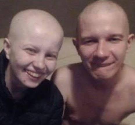 rademeneszwarem's tweet photo. We are so back #Kasix #łatwogang #łatwo #CancerFighters https://t.co/vKG6ZMYjj5