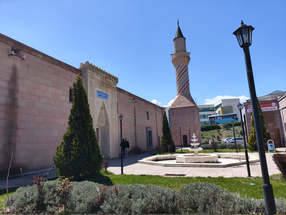 DrEminSERT tweet media