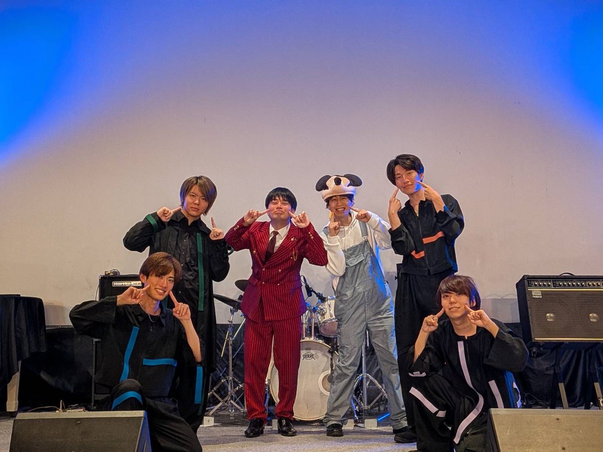 setup_2022's tweet photo. 横須賀ヤンガーザンイエスタディさんで YOKOHAMA男子定期ライブでMCを務めさせていただきました👬🎤
はまだんのパフォーマンス❗️やっぱりカッコ良くて最高でした😆‼️
企画ではワードウルフをやりました！
初めてやったけど、楽し���ったで〜す😊

ファンの皆様企画にもご協力ありがとうございました🙇‍♂️ https://t.co/NRreXt2by1