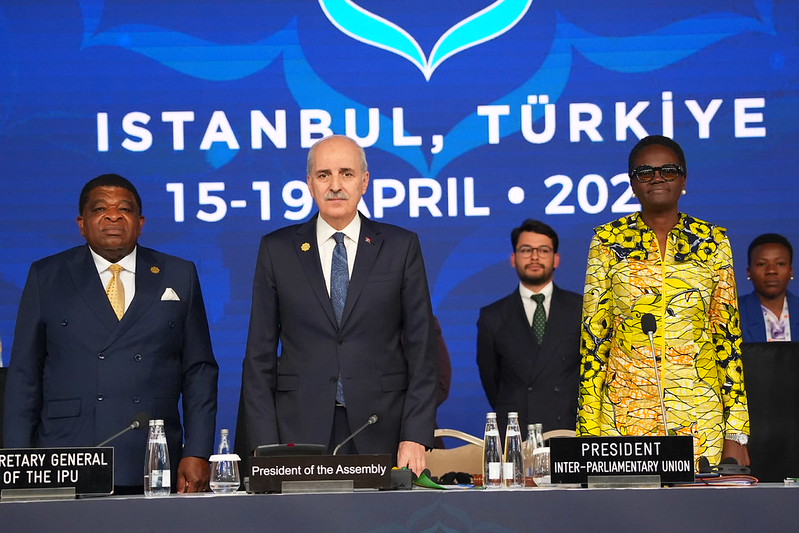 IPUparliament's tweet image. With the International Day of Multilateralism and Diplomacy for Peace being marked today, discover the Istanbul Declaration, agreed during #IPU152 under the theme "Nurturing hope, securing #peace and ensuring justice for future generations."
🔗ipu.org/152