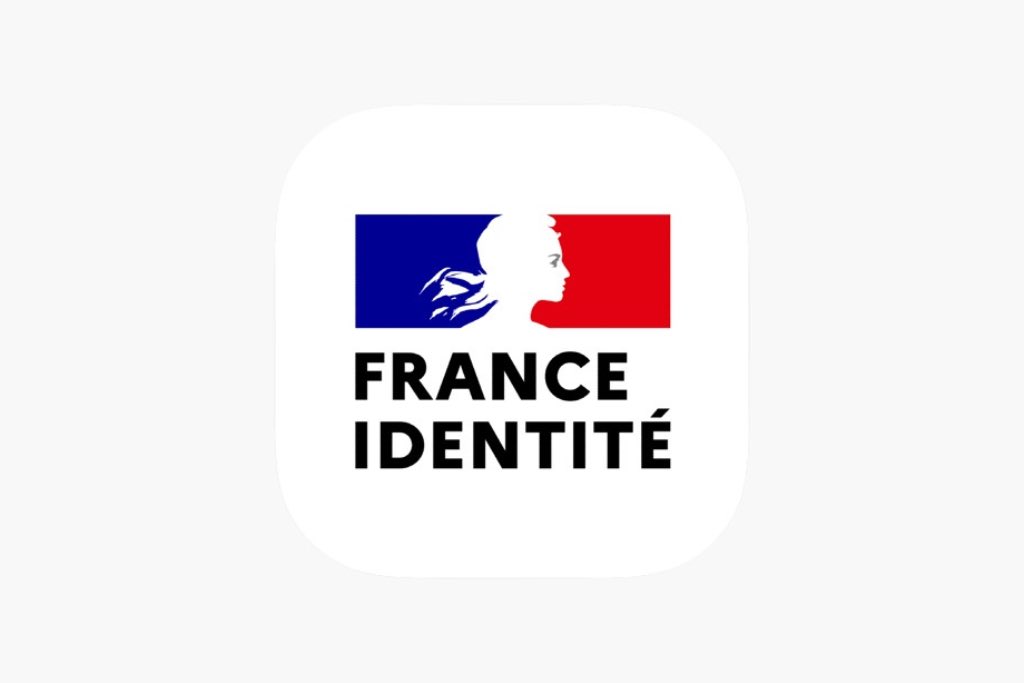 Allo17.fr tweet media