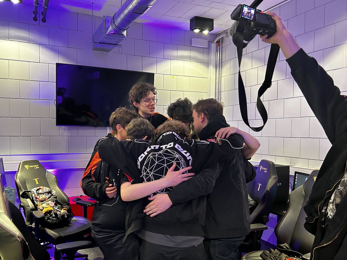 FNATIC CoJo tweet media