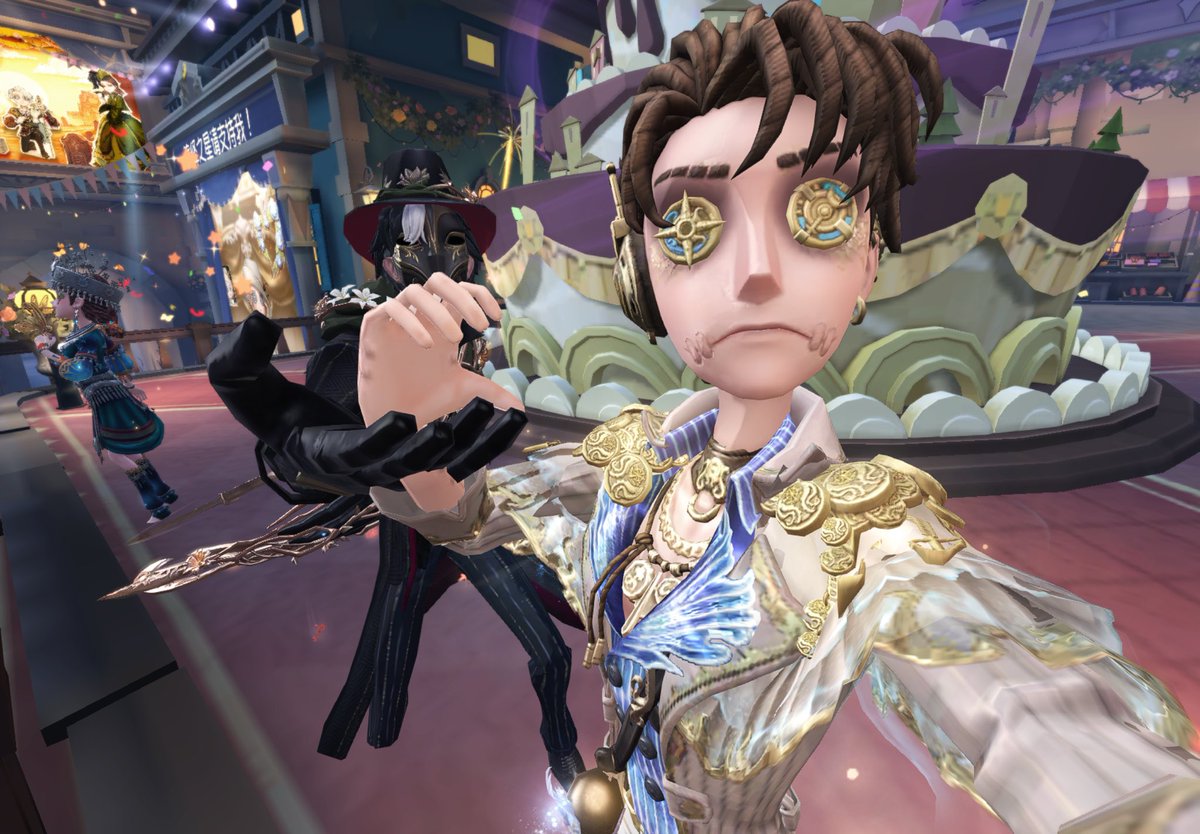 带着夜来香和他的侦探去看大明星了