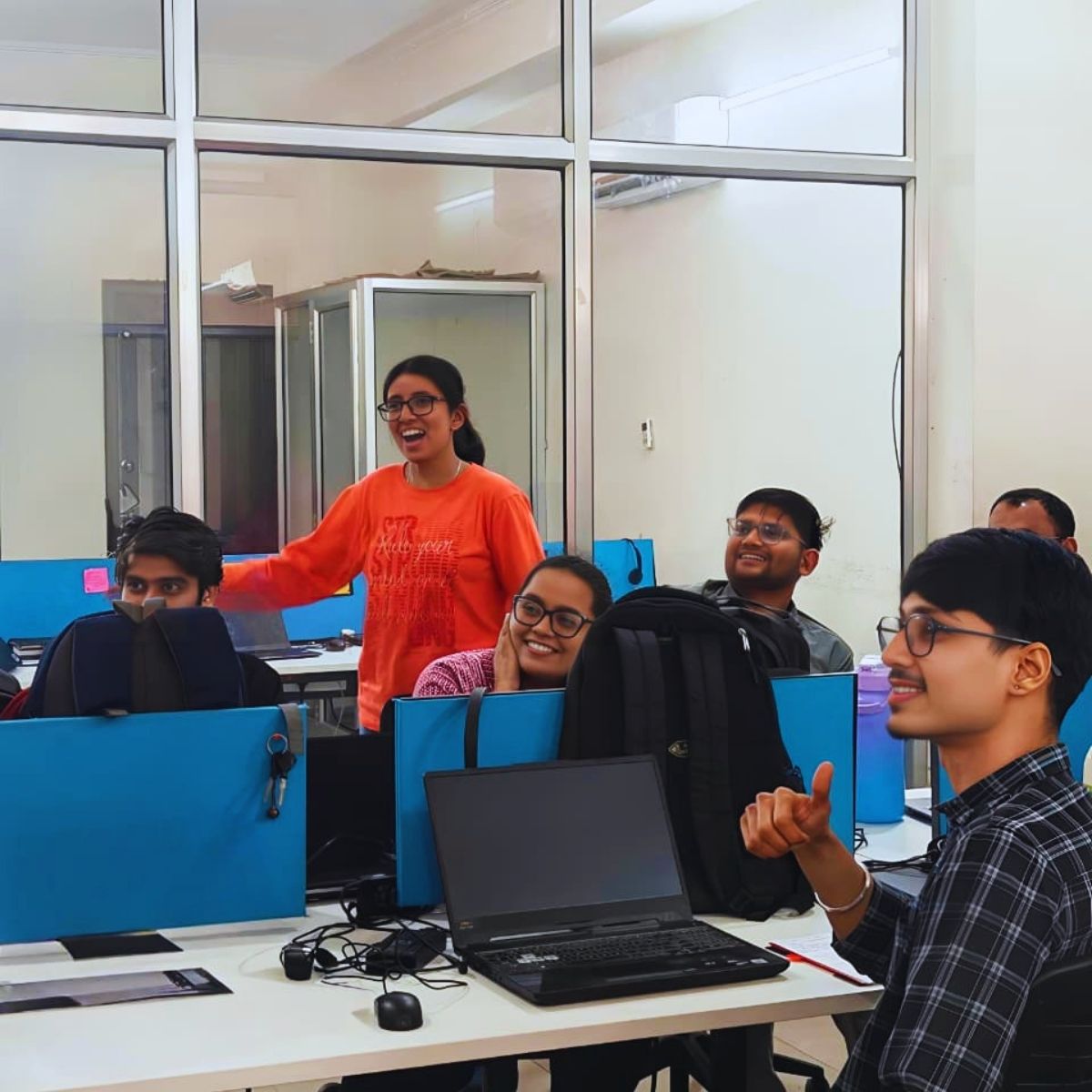 Appbay Tech tweet media