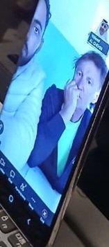 بينما أتحدث مع الصديق "ساندرو ساتشيني 🇮🇹" أحد أفضل منظمي معسكرات أندية كرة القدم في العالم، سألني من ضمن الحديث: ما رأيك أن نرتب معسكر الاتحاد القادم؟ أجبت أن سؤاله يوجه لمسؤولي النادي وليس لي، وأرسلت له بريد المسؤول، لعله يساعد في ترتيب ما يمكن ترتيبه قبل الدخول في حرب