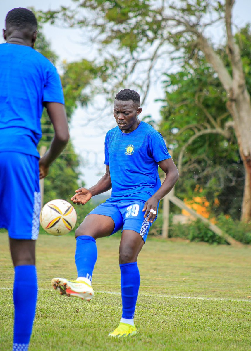URAFC_Official's tweet image. Warm-ups complete and focus locked in | the Tax Collectors are set for kickoff here in Bombo!

#URAFC | #OneTeamOneDream | #StartimesUPL | #UPDFURA