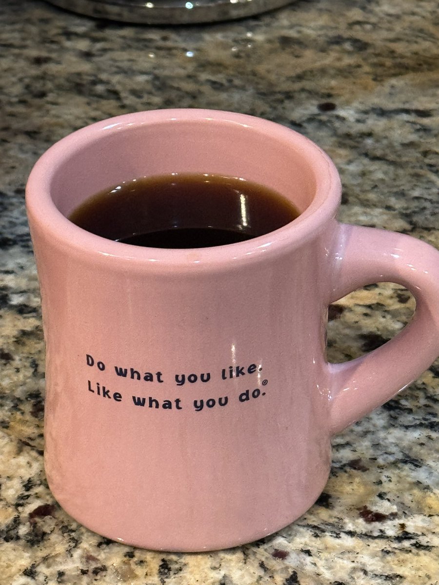 BeInspiredFL's tweet image. #GoodMorning friends! Yes, to #Coffee ❤️☕️ Have a fantastic Friday! #DoWhatYouLove #LoveWhatYouDo