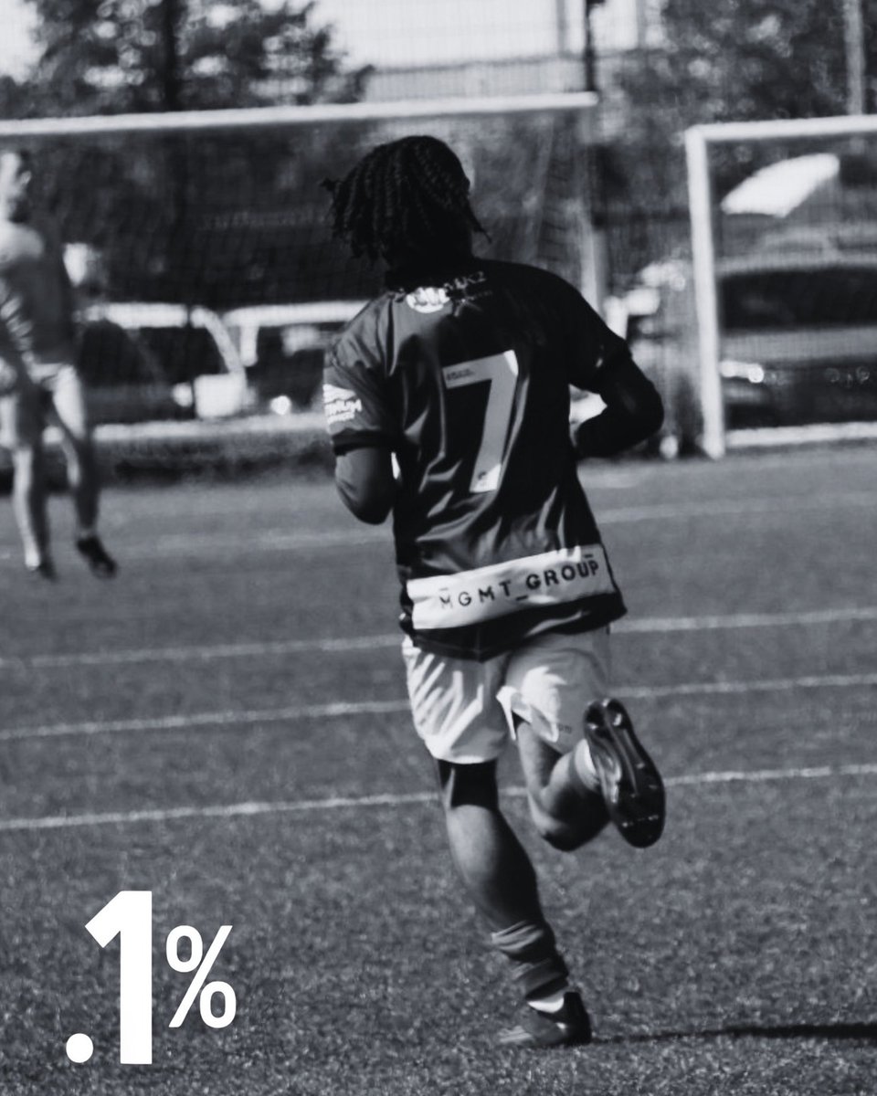 PointOne_mgmt's tweet photo. Friday mid day football 🔥 

#pointone https://t.co/nNViPGvfnL
