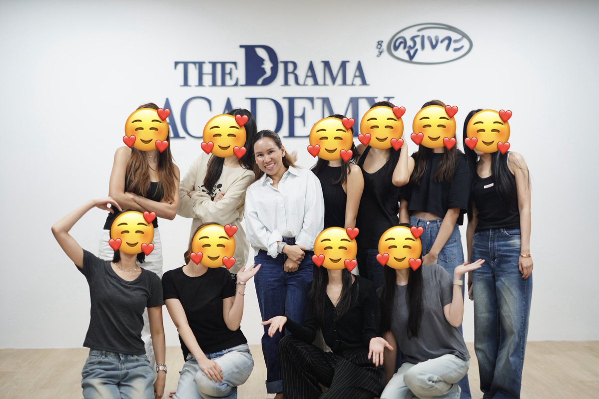 请赐我洋妞 tweet media