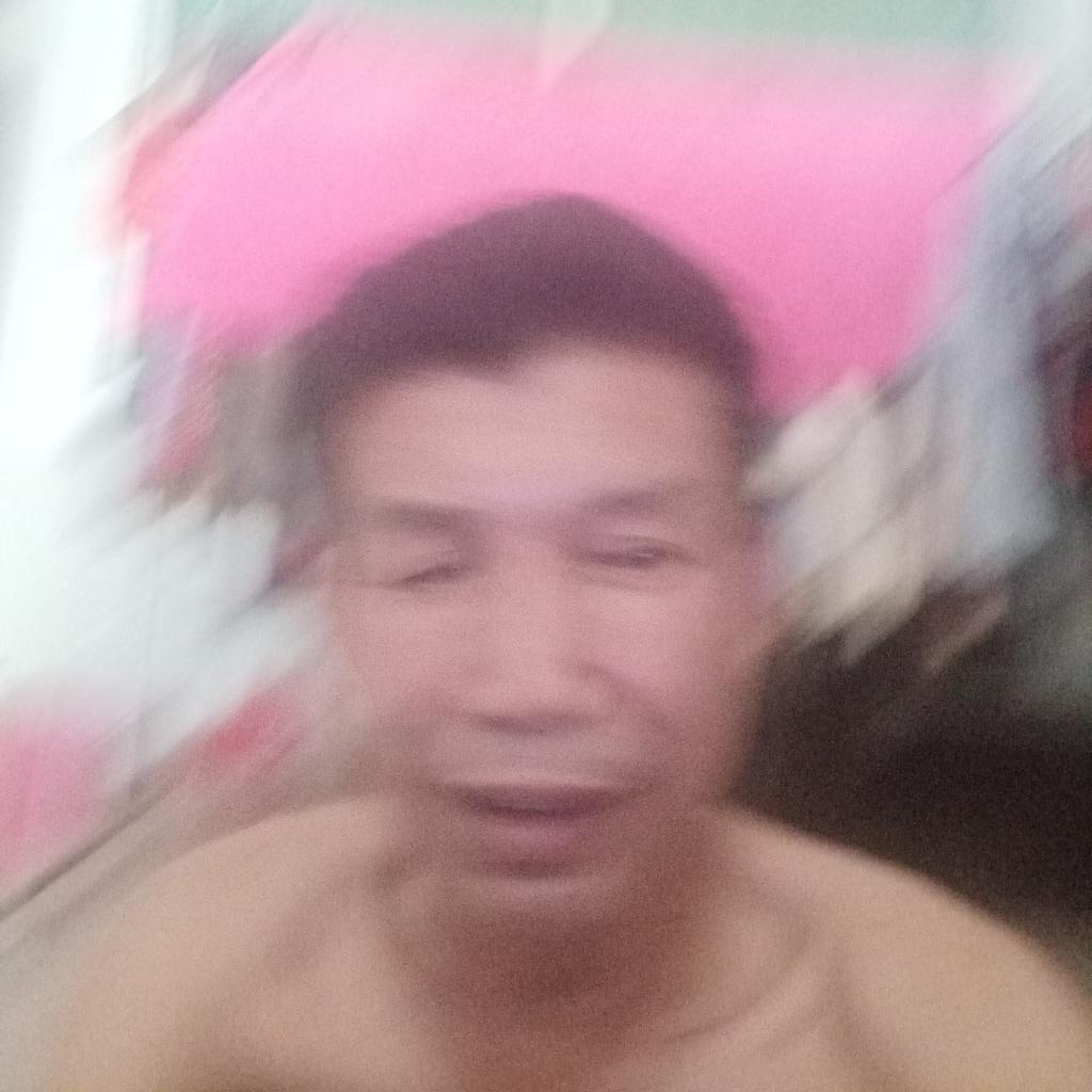 เบส tweet media