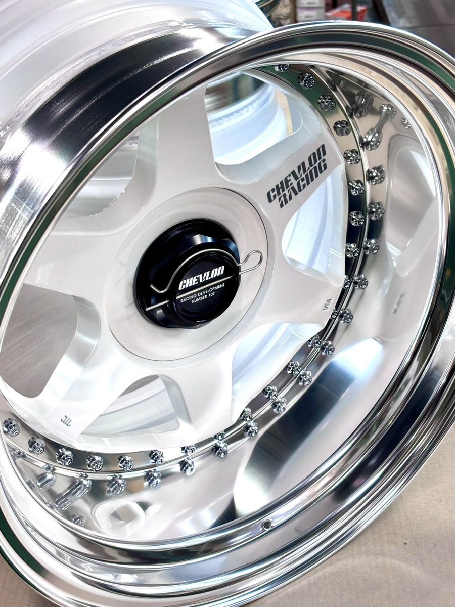 【SUPER STAR CO.,LTD.】スーパースターホイール tweet media