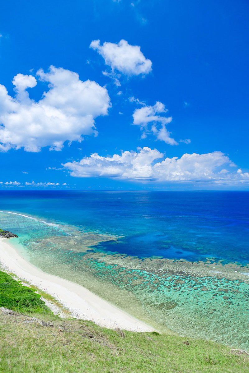 日本最西端の海の景色を見れば
小さな事など どうでもよくなる

おおらかに 与那国島