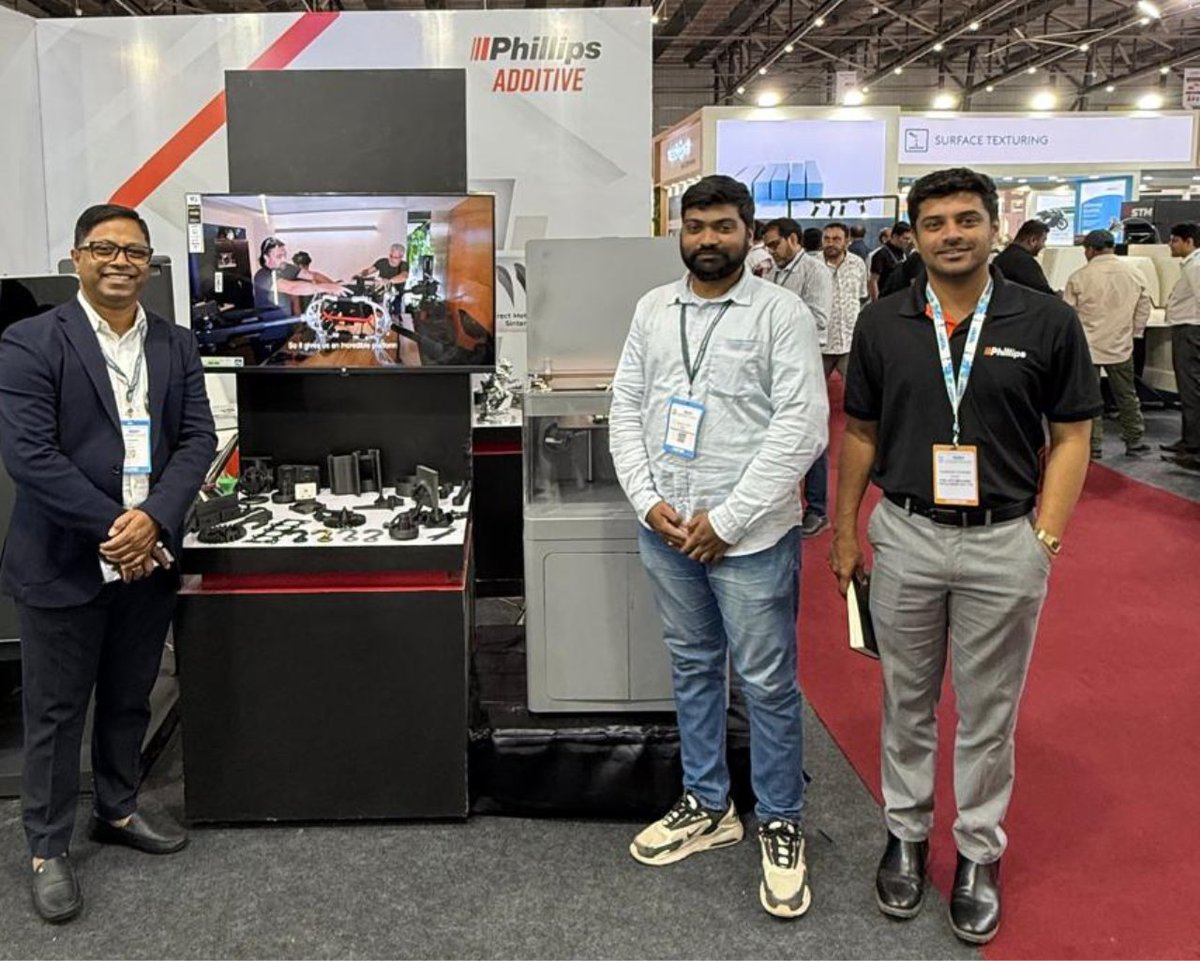 PhillipsMach_IN's tweet image. Every layer built for performance ⚙️

Customers assessing additive parts for efficiency, complexity, and reduced waste.

#DMI2026 #AdditiveManufacturing #SmartManufacturing