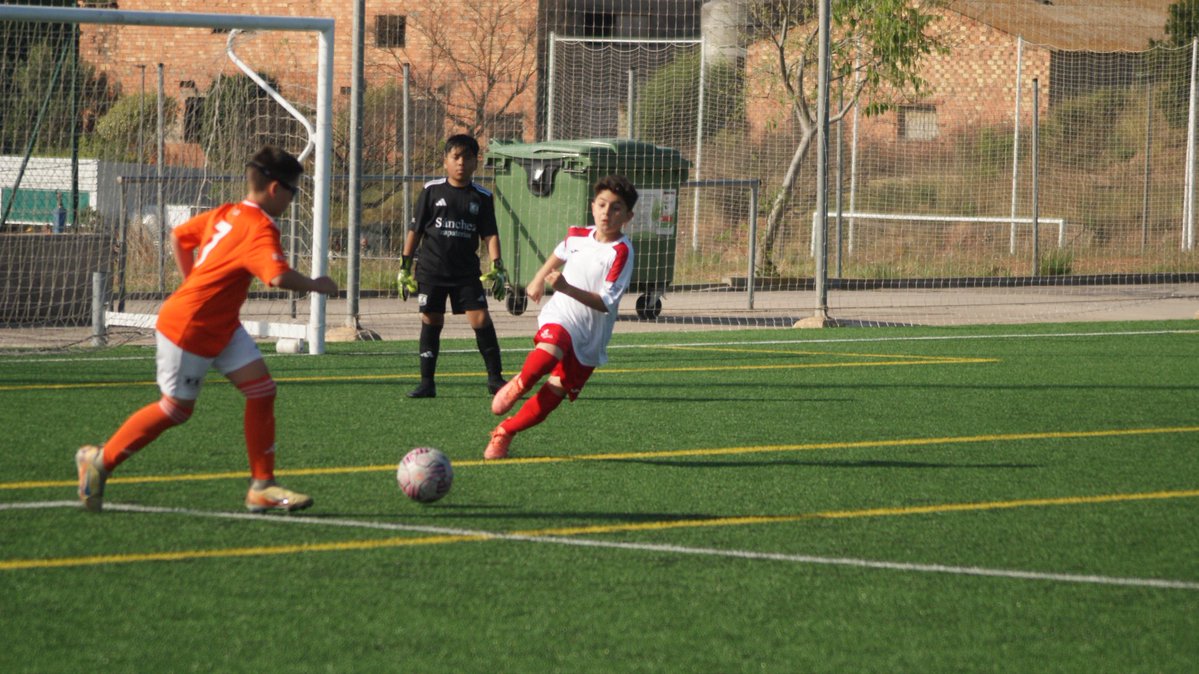 📸⚽️GALERÍA| BENJAMIN A vs UDE

Los sportinguistas disputaron su último partido de liga en Gran Vía. ¡Vamos, sportinguistas! 

Agradecer a Víctor Pérez por las fotos. 

Galería completa en m.facebook.com/story.php?stor…

⚽️🥁🔥 1, 2, 3, SPORTING!