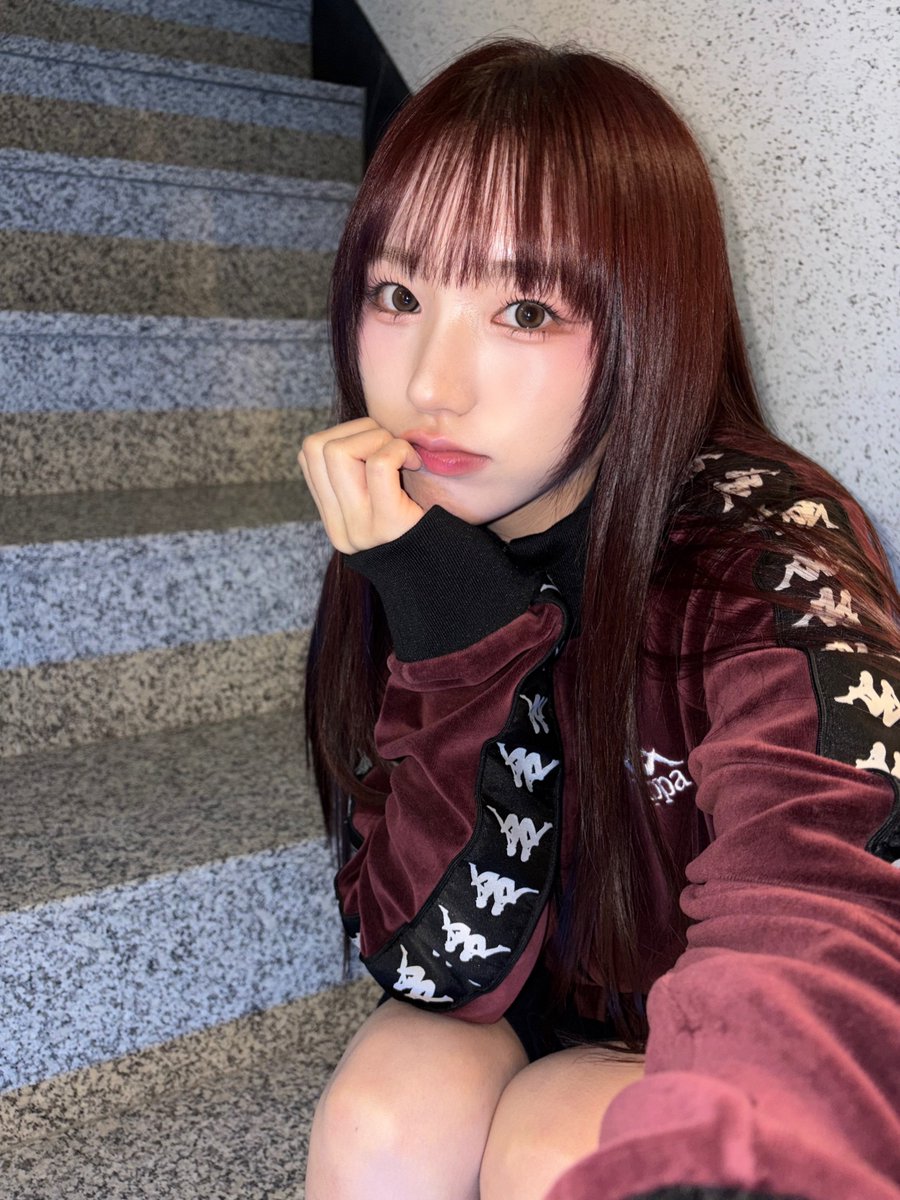geeniusofficial's tweet photo. #여길보시온

내일은 토요일🍒❤️

#지니어스 #Geenius
#시온 #Sion #シオン https://t.co/btfH5FSsix