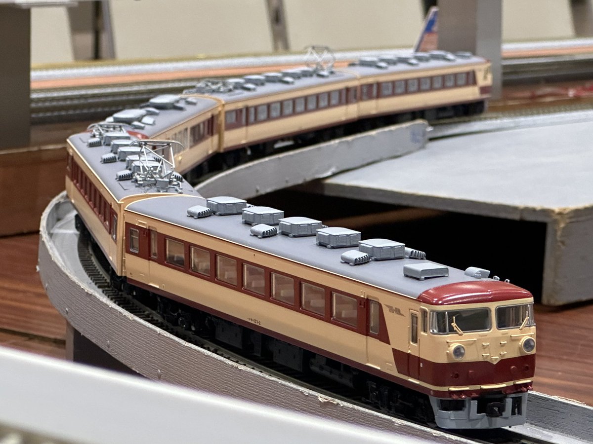 春の公開運転会レポート/その19 発売されたばかりの天賞堂の157系も