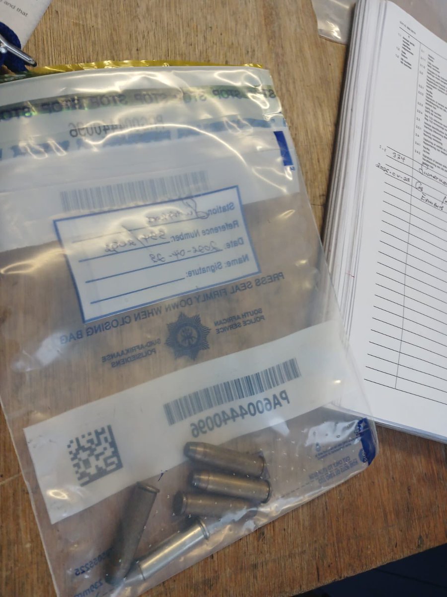 _ArriveAlive's tweet image. Police in Motherwell acted swiftly after receiving a complaint from a truck owner about a hijacking, leading to the recovery of the vehicle and the arrest of two suspects

arrr.co.za/XudhY

#ArriveAlive #Crime @SAPoliceService