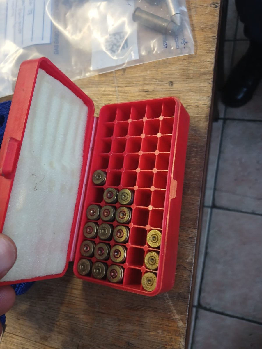 _ArriveAlive's tweet image. Police in Motherwell acted swiftly after receiving a complaint from a truck owner about a hijacking, leading to the recovery of the vehicle and the arrest of two suspects

arrr.co.za/XudhY

#ArriveAlive #Crime @SAPoliceService