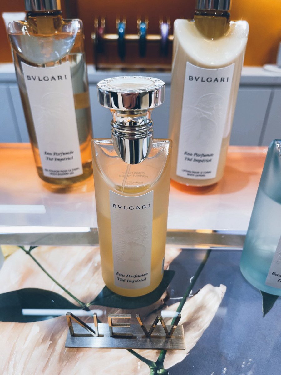 불가리 떼 임페리얼 오드 뚜왈렛 관련 이미지