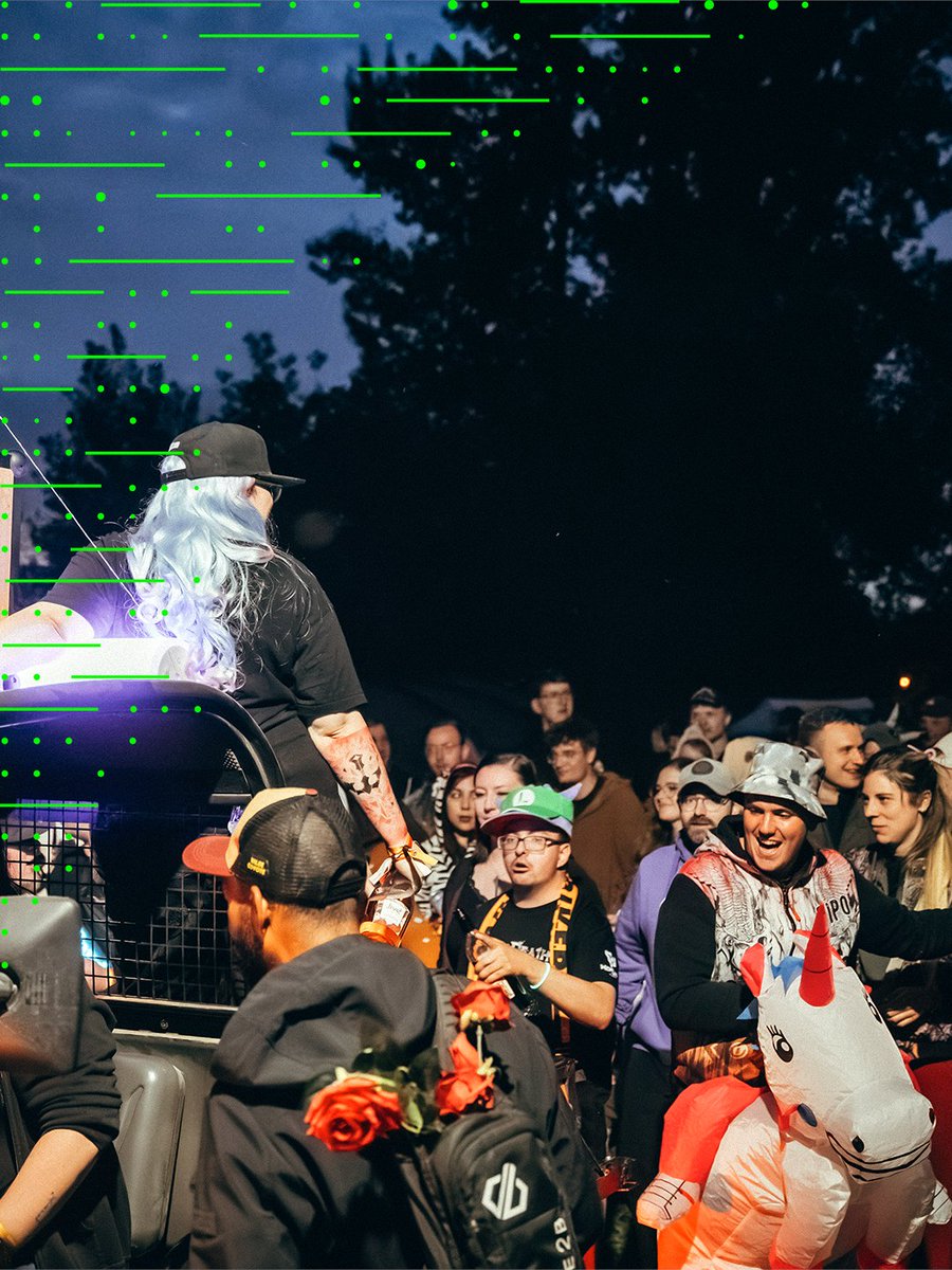 gamescom tweet media