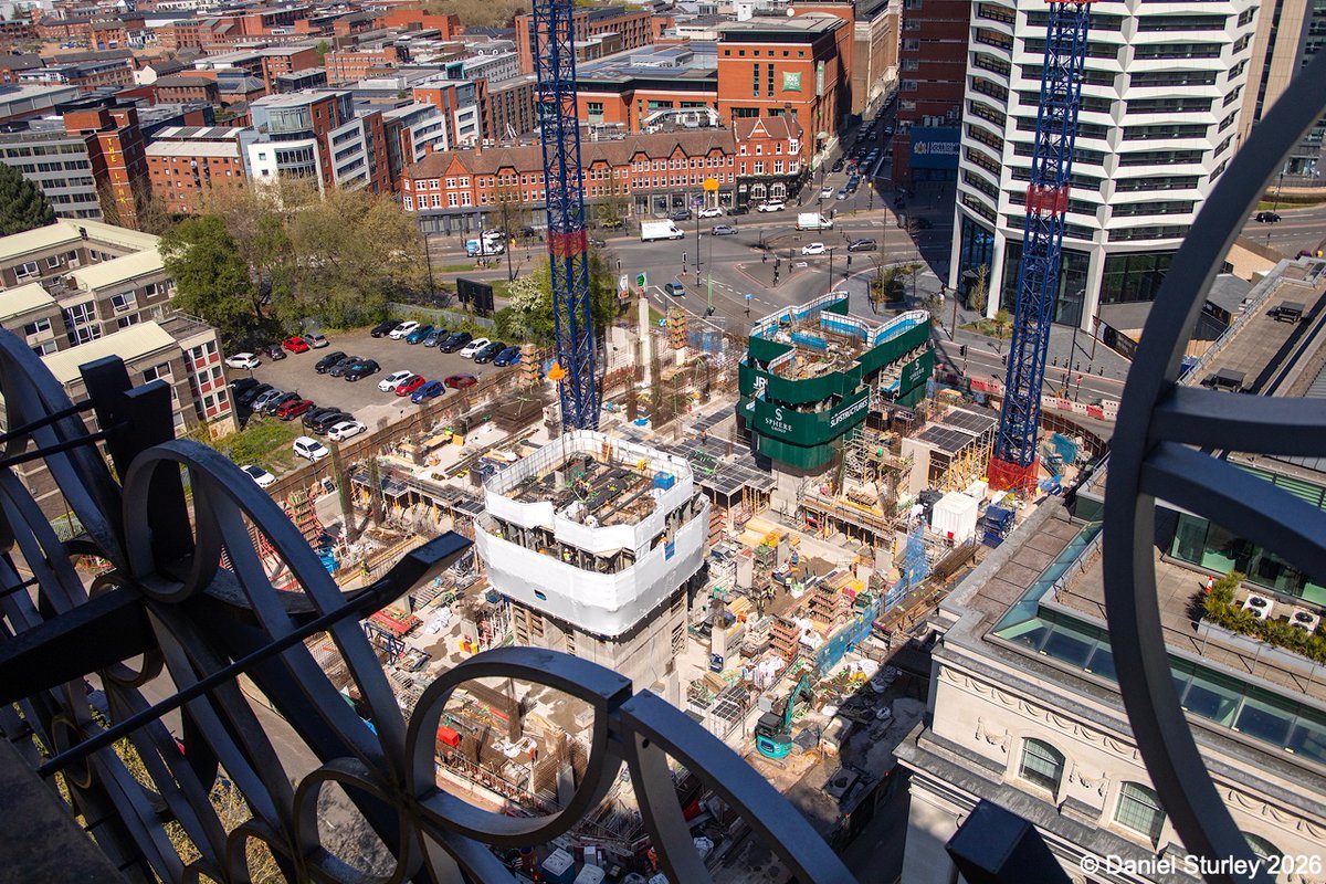 Daniel_Sturley's tweet image. #Birmingham UK, the #construction of the Edition #development, the core for the lower tower is rising, faster than the main tower’s core, and there is a lot of the ground level surrounding structure progressing well 😎 

See more #photopraphy here:

danielsturley.com/the-edition-de…