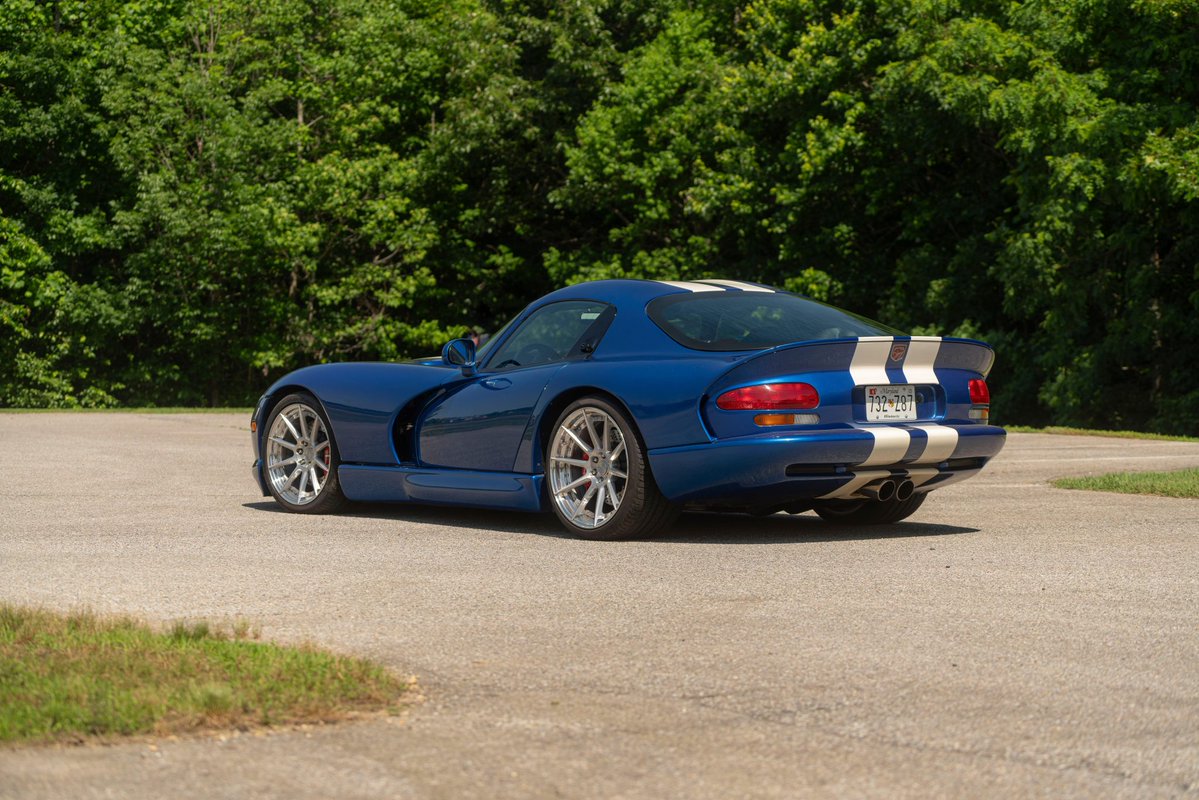 KingOfMopar1's tweet image. Twin-Turbocharged 1997 Dodge Viper GTS Hennessey Venom 800