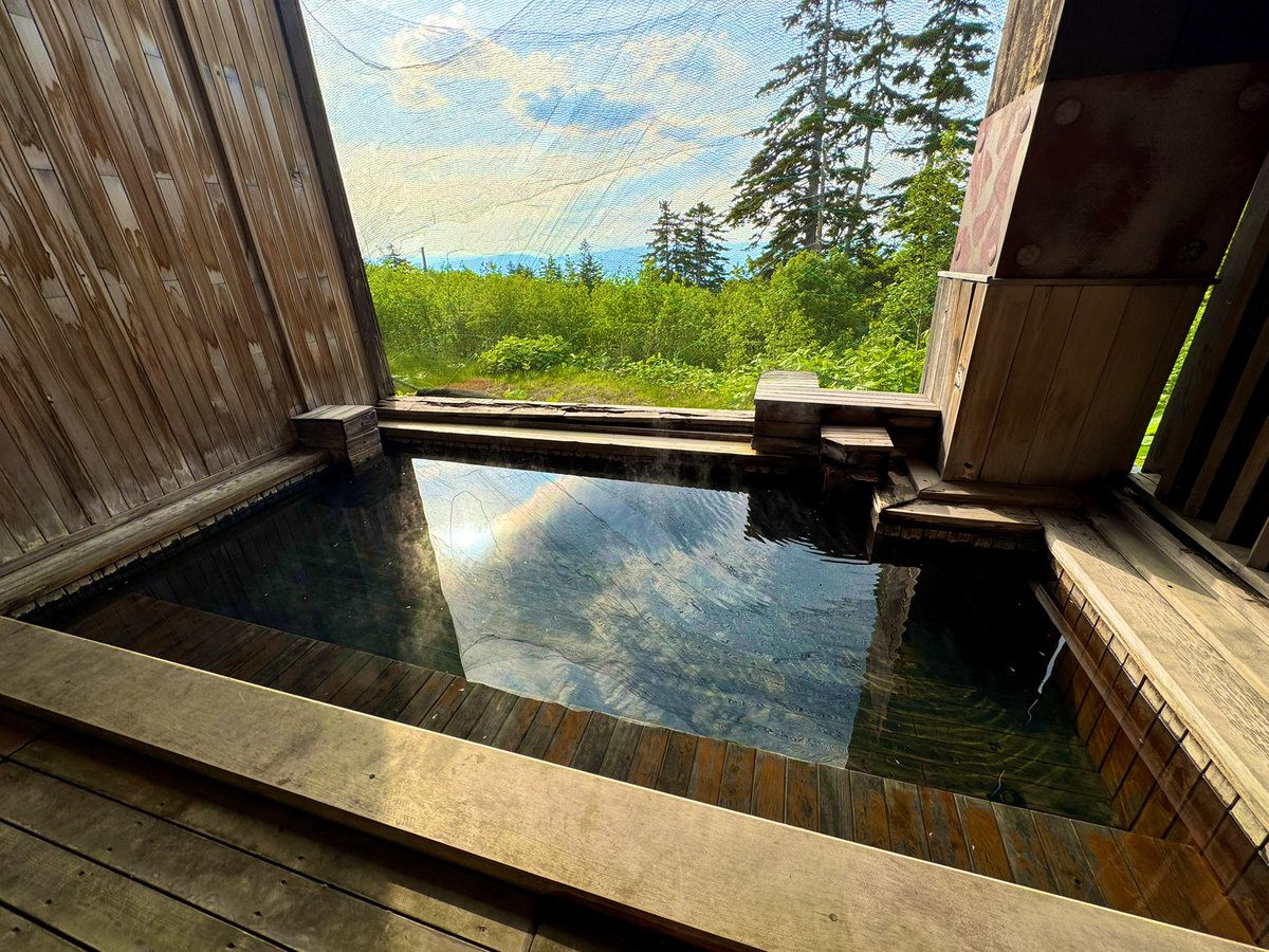 月山もも🍶＃ひとり旅本 11刷 tweet media