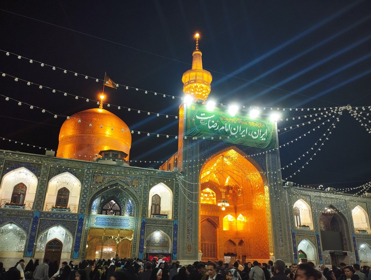 ایستاده tweet media