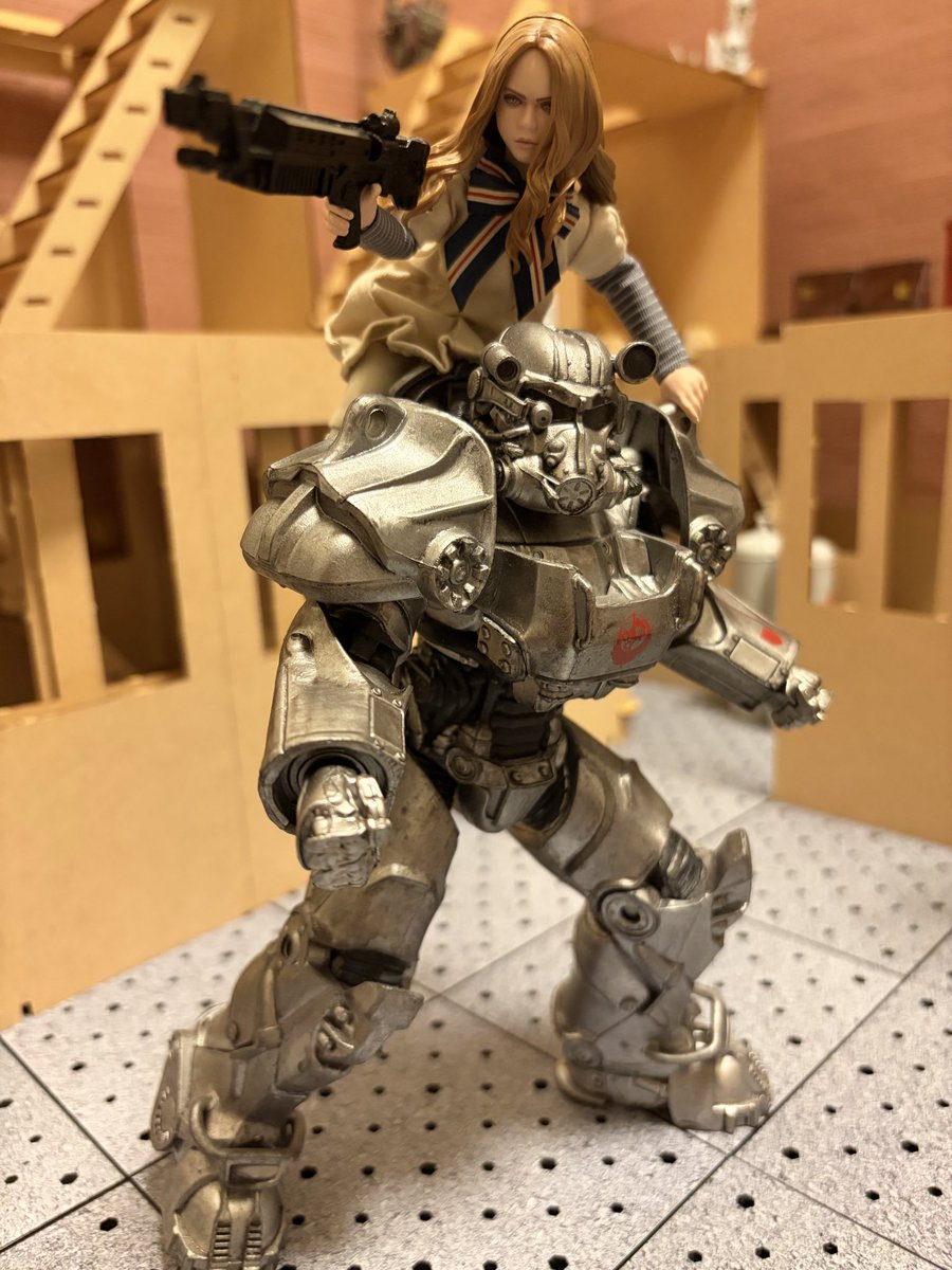 ナノテクノマン tweet media