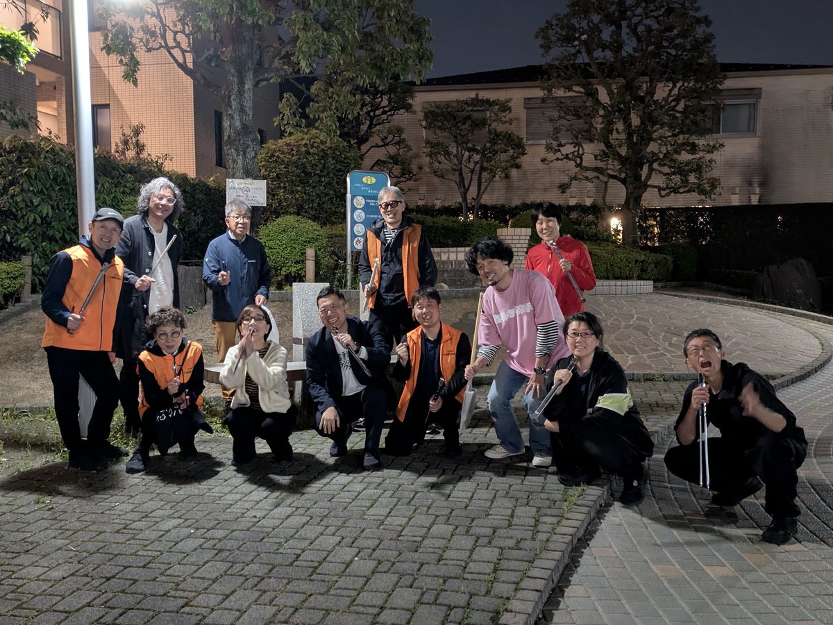 KaichonoTweet's tweet photo. 寒い夜の
金曜ミッション

皆様ご自愛頂き
良き週末をお迎えください

一週間お疲れ様でした

#藤野ビル
#リベスト中道通り店
#ユニバーサルリアルティ
#真野眼鏡
#マリオンワンビル
#TYビル
#かっぱの家保育所
#UNRESS
#おそうじ本舗吉祥寺店
#BLACKWELLCOFFEE
#banolab
#中道通り商店会
#防犯活動 https://t.co/BCVFbMKWIW