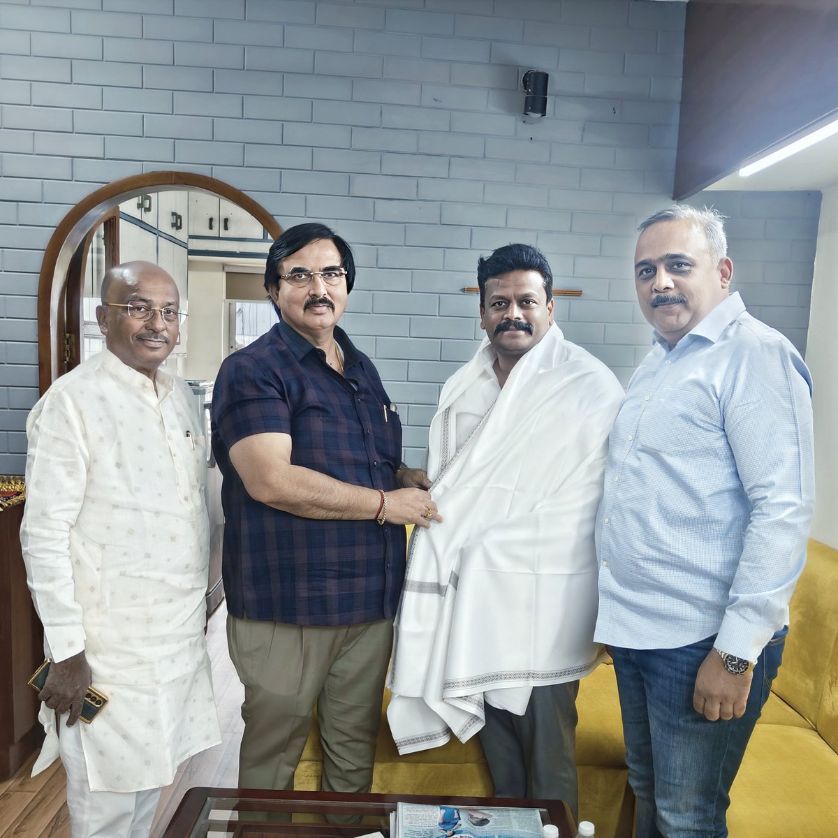 Deepak Mankar tweet media