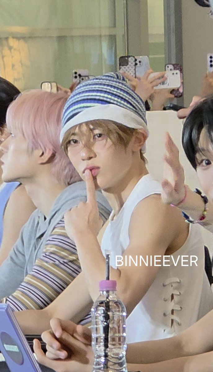 Sılvıa🌙 tweet media