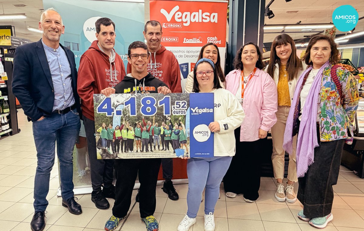 AmicosAsoc's tweet image. Más de 4.000 GRACIAS 💙
A #Vegalsa-Eroski y a todas las personas que lo hacéis posible 🙌
Seguimos sumando por el medioambiente 🌊 y la inclusión
#Amicos #Gracias #ImpactoSocial