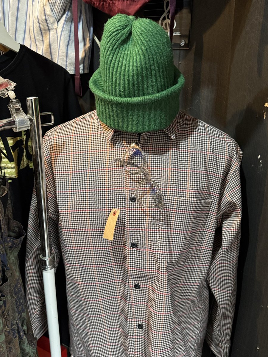 thaitakashi's tweet photo. 🧢 AMORALCODE  
👕春夏コレクション入荷👖
ニューモデルからヴィンテージ古着、オリジナル商品までセレクトしてます。  自分に合う一着、ぜひ見つけに来てください。  取り寄せもOK、店長がしっかりご提案します。 幡ヶ谷駅徒歩3分、渋谷区西原1-21-1  第1・第3月曜定休
#幡ヶ谷
@amoralcode https://t.co/CBUQ3Sp2BH