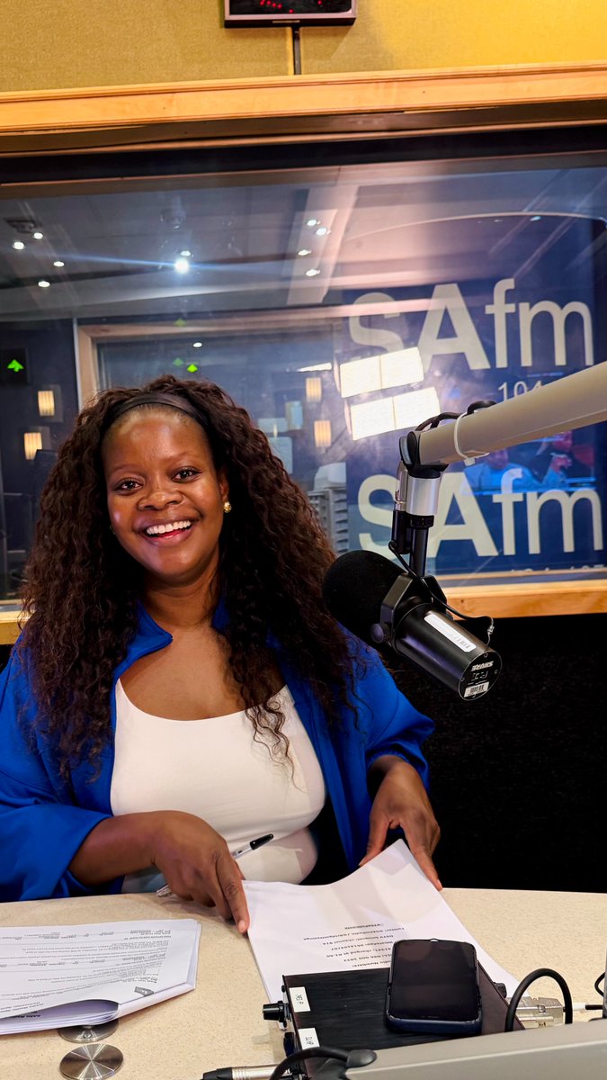 SAfmRadio's tweet photo. [ON AIR]
Good Afternoon and welcome to the Friday edition of #TheFullCircle with @BridgetMasinga from 13:00-15:00.

On today’s show, we bring you #MadlangaCommission Update, #FullAccess with the Vuyani Dance Theatre, #StagesPagesScreensAndMore, #MusicNotes with @Sjava_atm and more.

Lead the conversations that move us: 104–107 MHz FM  l Call us: 086 000 2032 | WhatsApp: 0614104107 l Live stream:https://t.co/ftmFkD2iSE

#ConversationsThatMoveUs