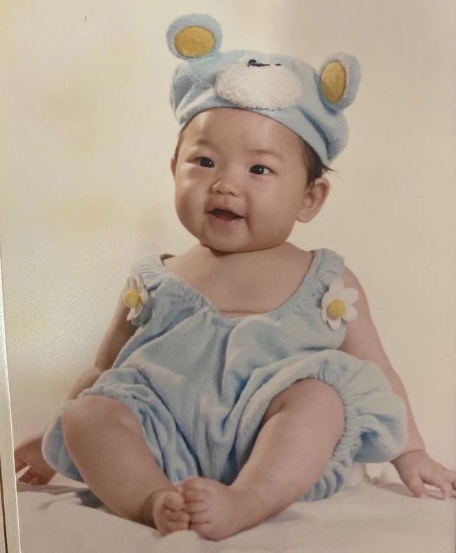 airibluu tweet media