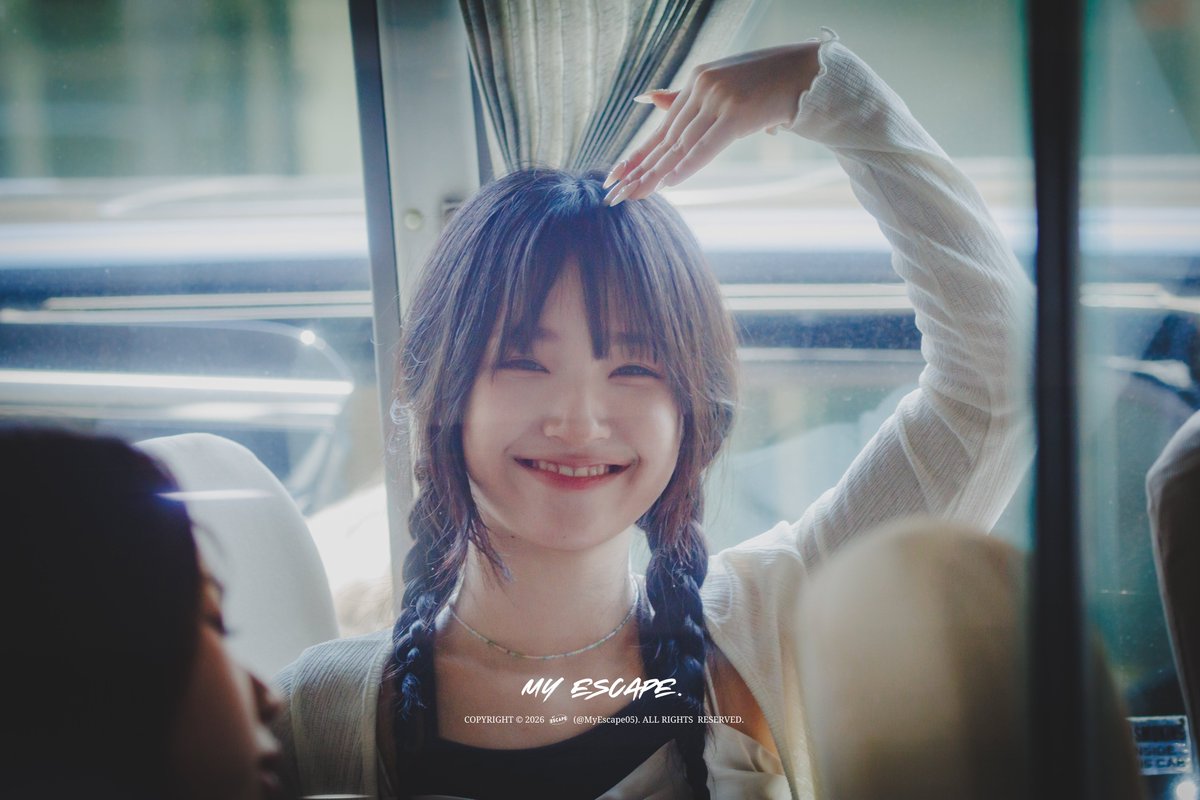 𝒎𝒚 𝒆𝒔𝒄𝒂𝒑𝒆 tweet media