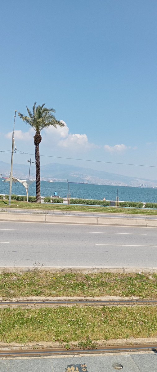 Karşıyaka da kimler var olgun yalnız bayan