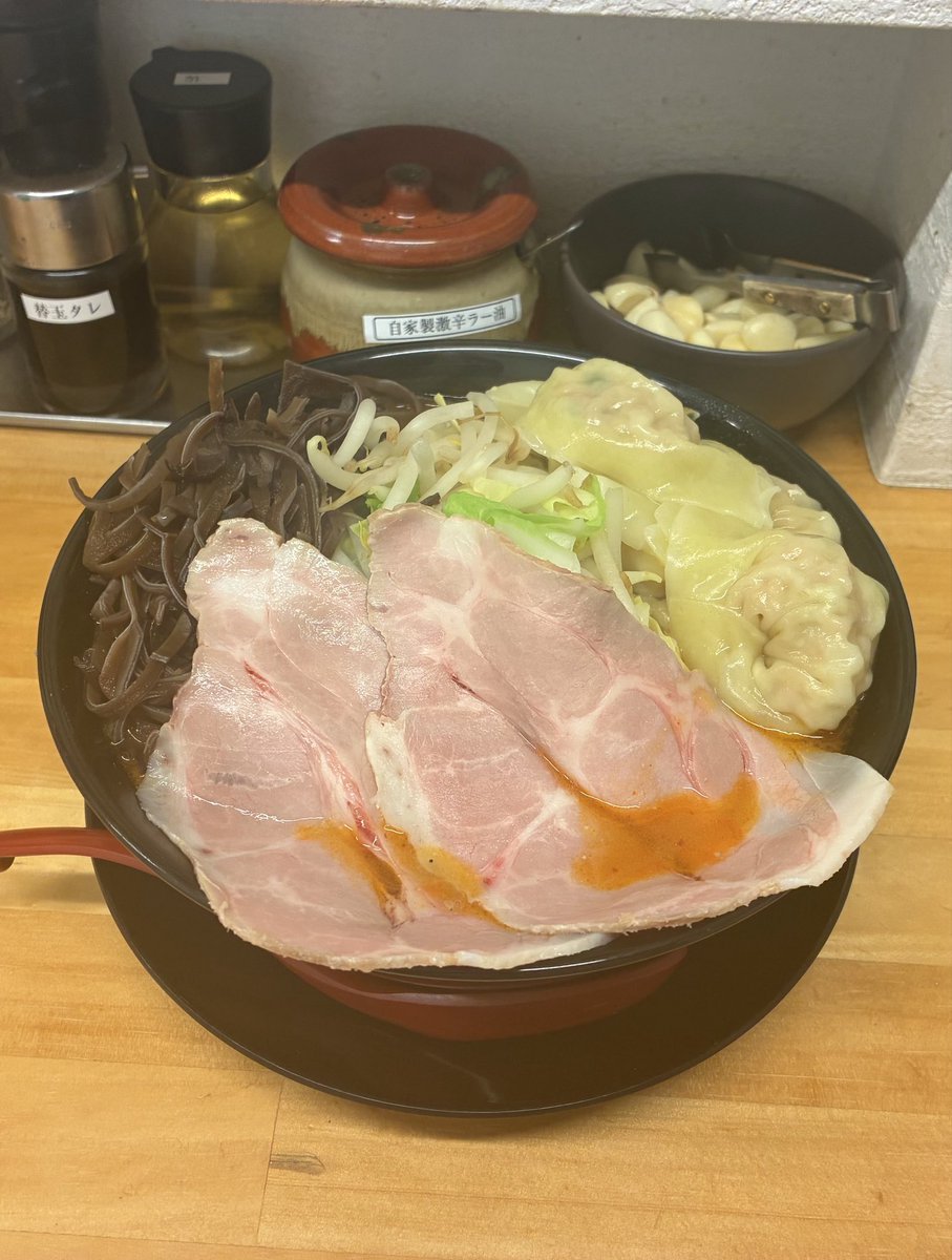 GYUTON さん

限定 うま辛味噌ラーメン

パパさんありがとうございます🎶
ごちそうさまでした(ง◕‿◕)ง